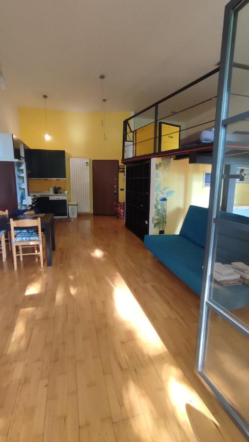 Apartamento La Casa Di Amy - Loft Con Garage Privato Milán Exterior foto