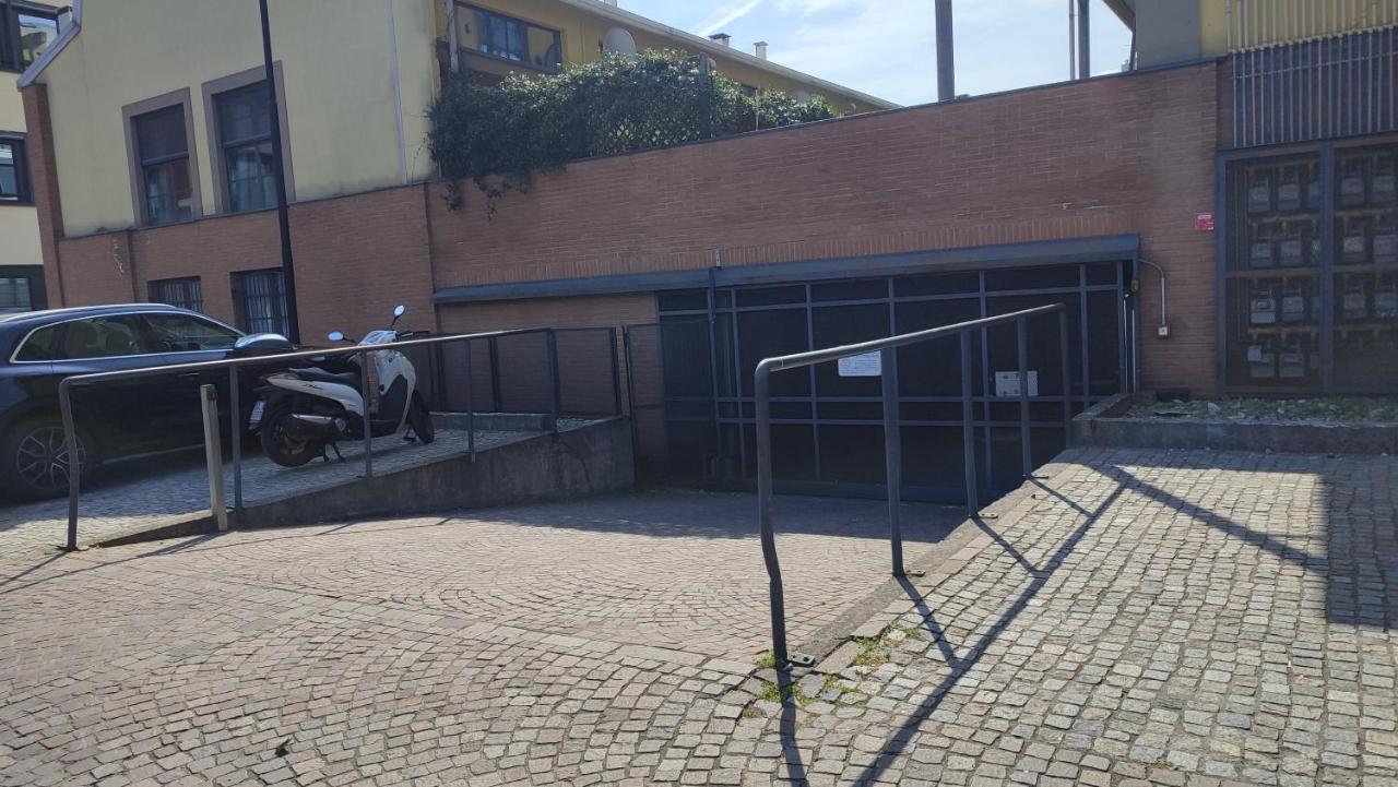 Apartamento La Casa Di Amy - Loft Con Garage Privato Milán Exterior foto